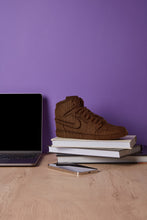 Load image into Gallery viewer, Sneaker 3D Puzzle
