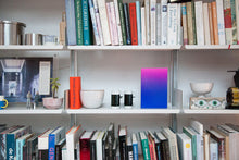 Load image into Gallery viewer, 500pc Gradient Puzzle: Blue-Pink
