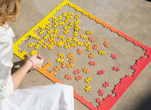 Load image into Gallery viewer, 500pc Gradient Puzzle: Red-Yellow