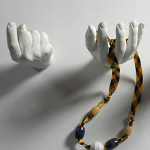 Load image into Gallery viewer, Hand C'MERE, White, H. Allen