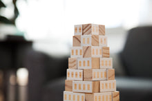 Load image into Gallery viewer, Blockitecture Tower, White