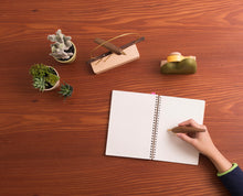 Load image into Gallery viewer, Wings of Pen: Single