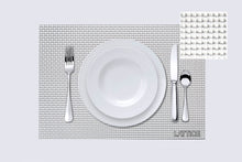 Load image into Gallery viewer, Lattice - Set of 6 Placemats