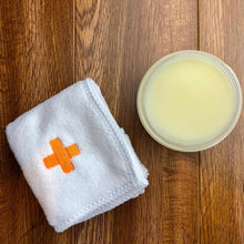 Load image into Gallery viewer, Rescue Wipes - ShoeRescue Wax Kit