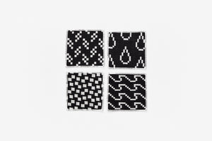 Coasters b+w (set of 4)